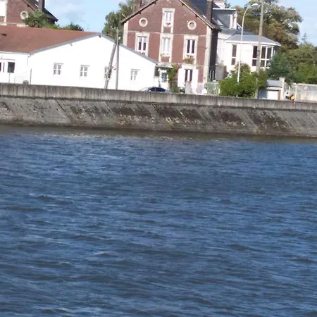 Dans Maison Privee Rum i privatbostad